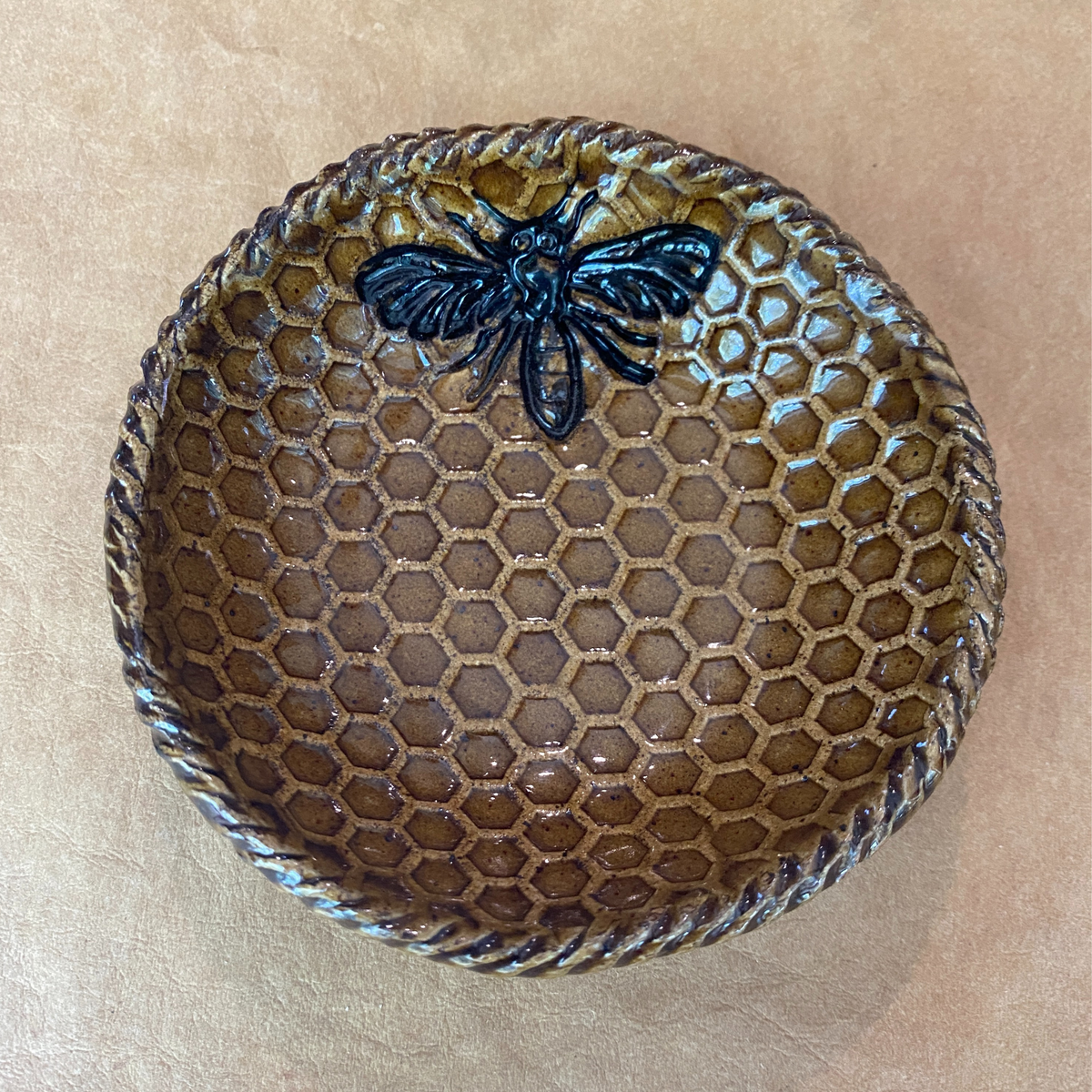 Bee Ring Dish – AMG POTTERY